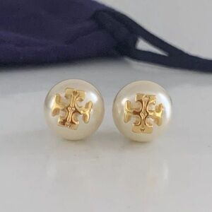 NWOT tory Burch Kira Pearl Stud Earring
